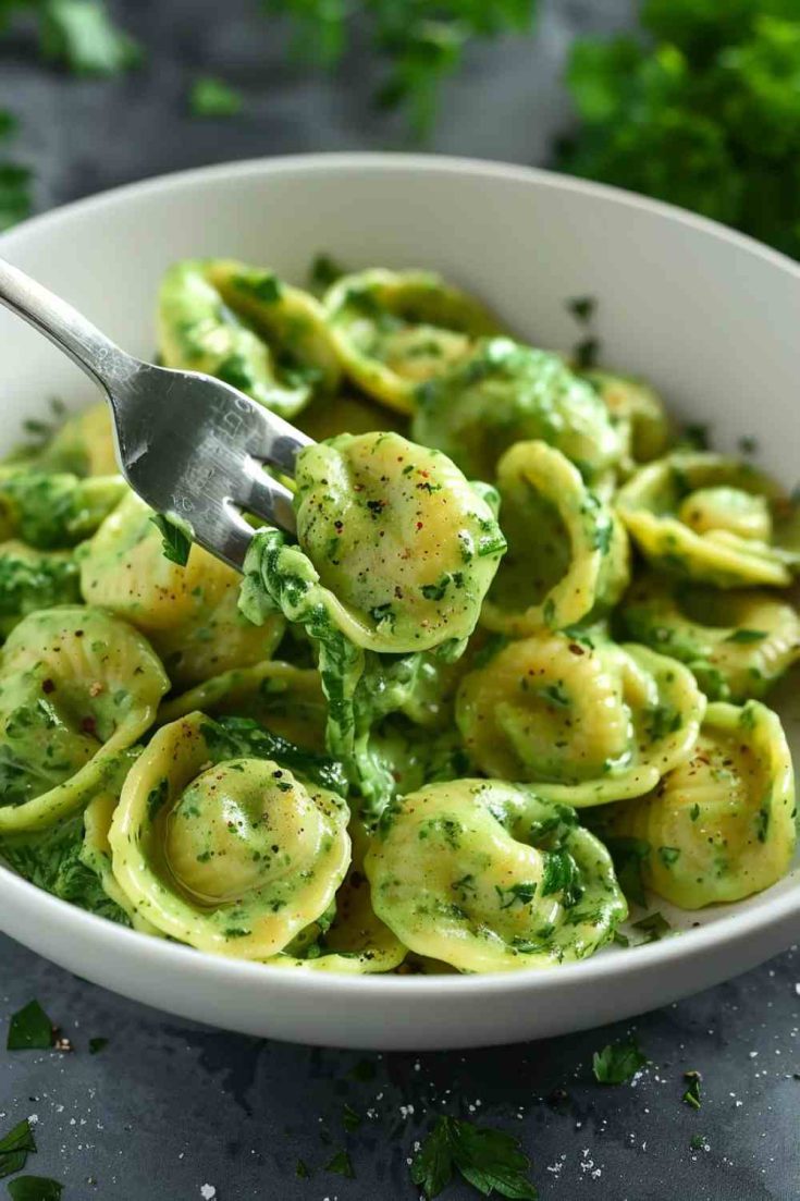 Vegan Spinach Alfredo Pasta