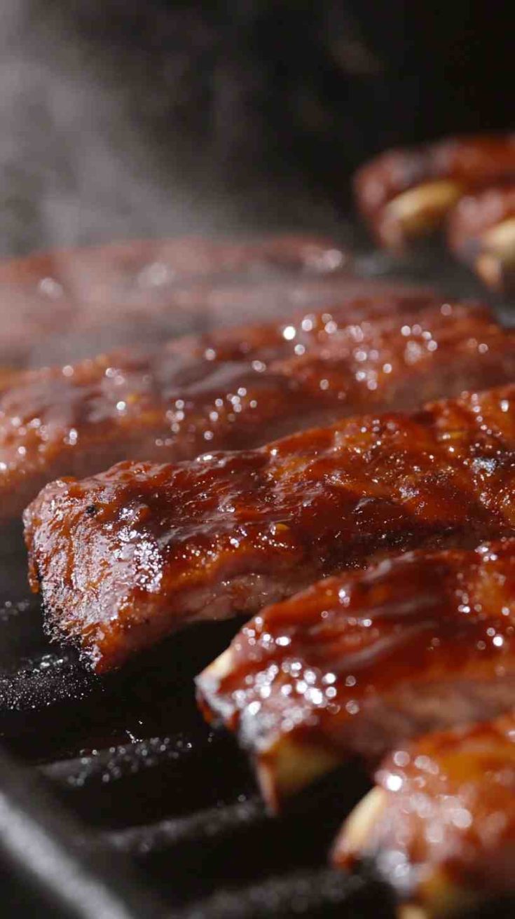 Classic 321 Smoked Ribs with BBQ Sauce