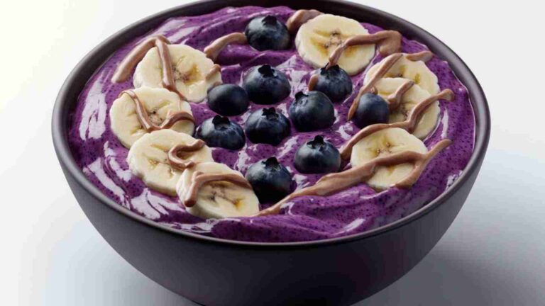 Blueberry Almond Dream Smoothie Bowl