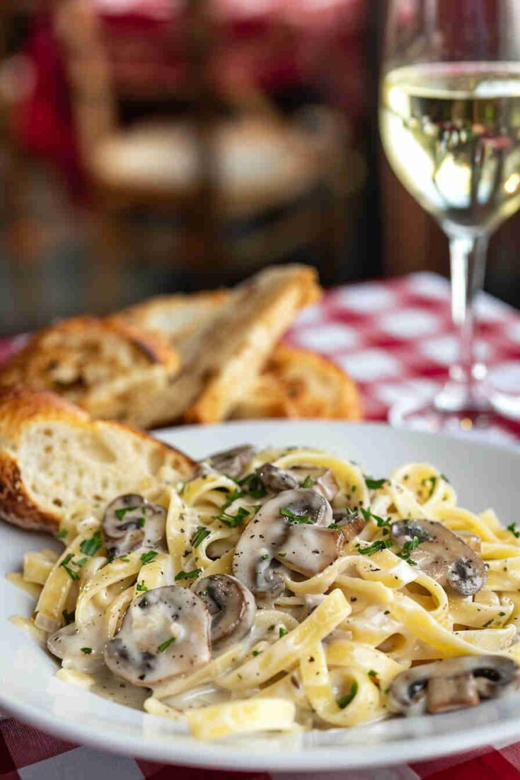 Mushroom Alfredo Pasta